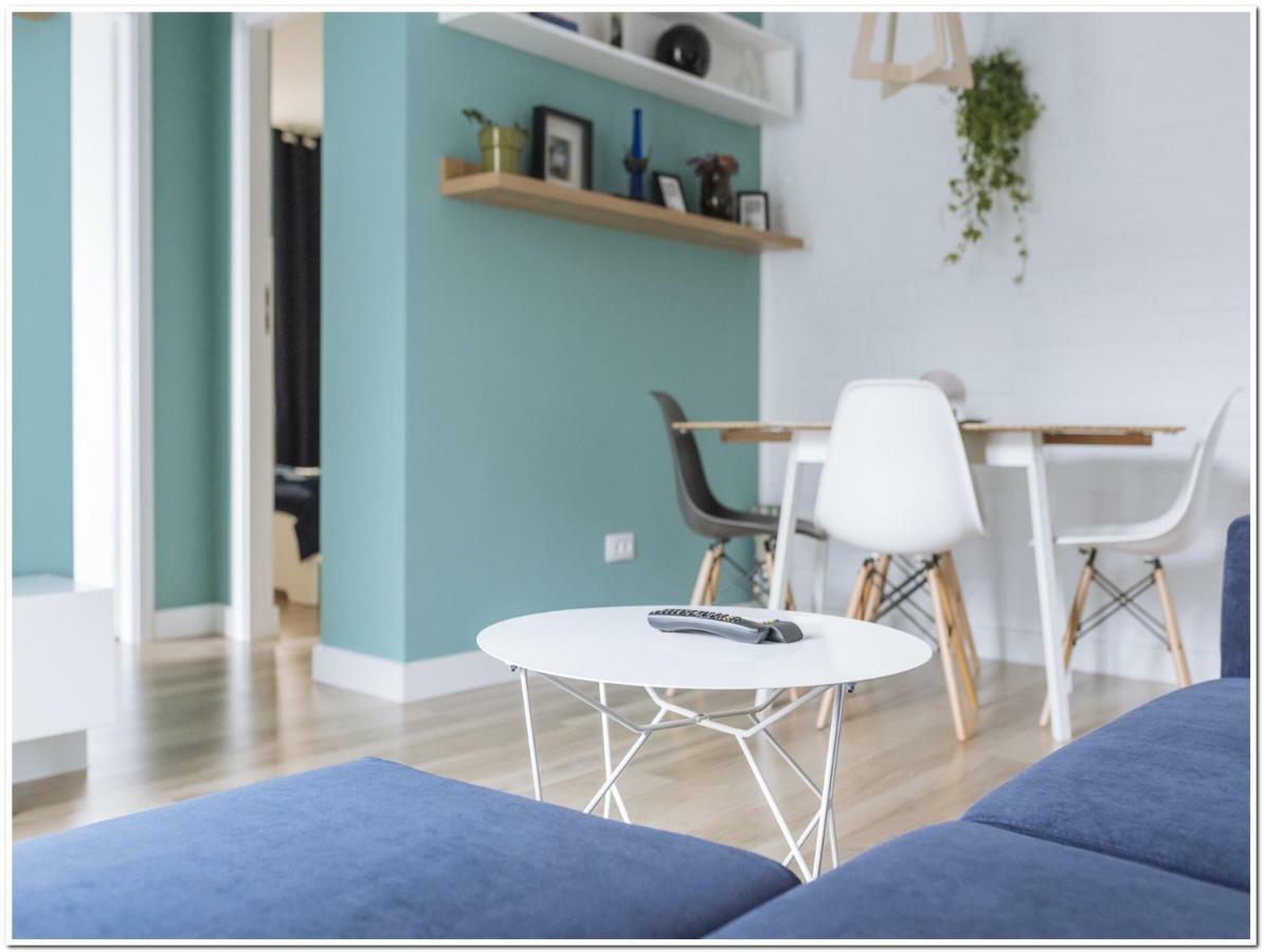 Apartment Spacious, Lovely, Bright In The Old Town *